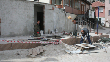 Çarşı Camii tuvalet yapımı