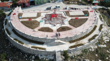 TERAS PARK - TEFENNİ SEYİR TERASI